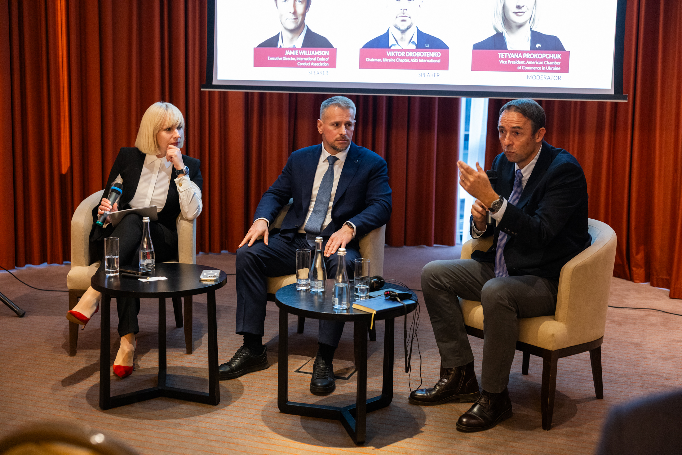 Зміцнюючи бізнес у час війни: SEAL на хабі промислової безпеки